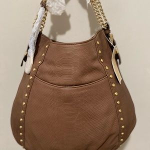 Leather shoulder bag